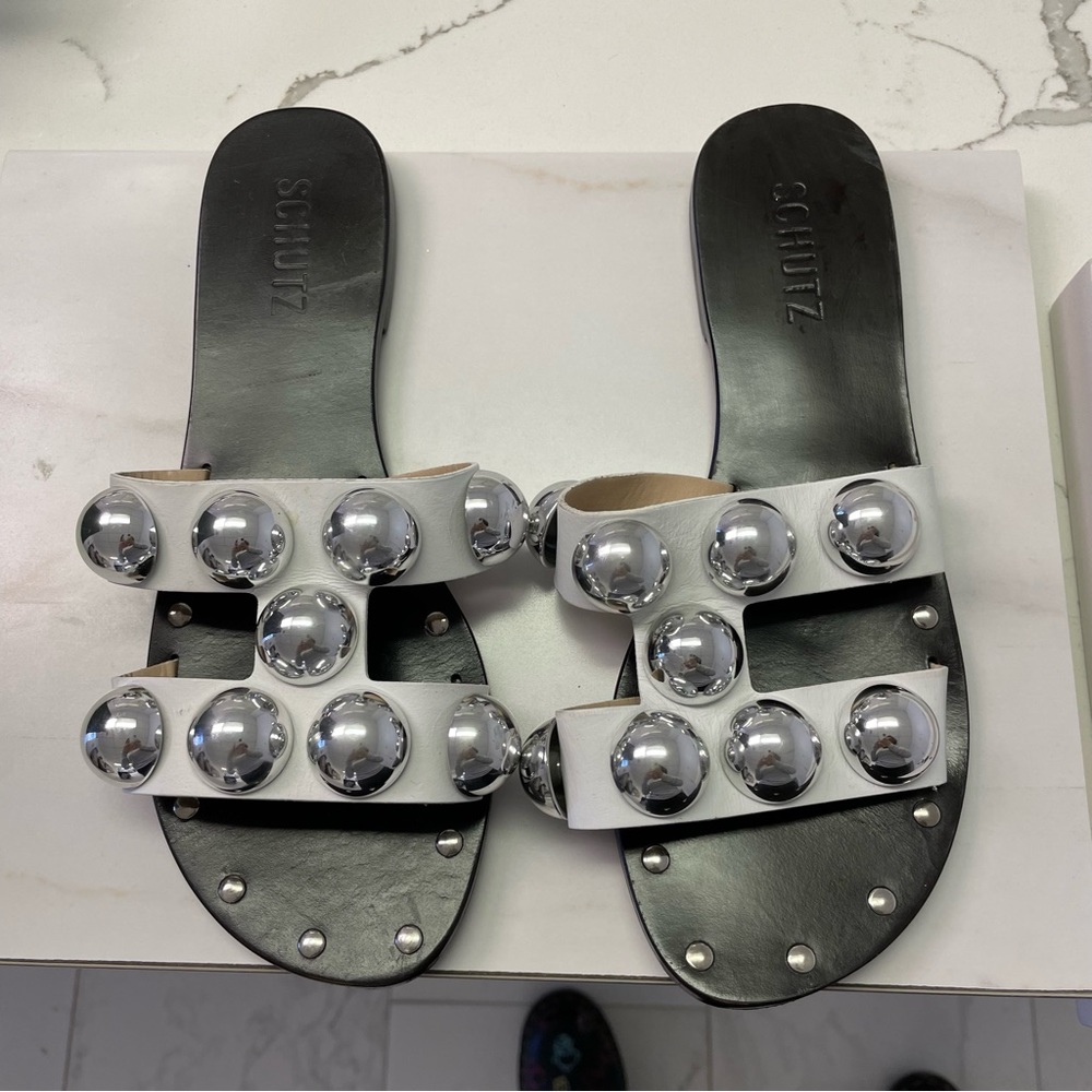 Schutz Benedita White Sandals